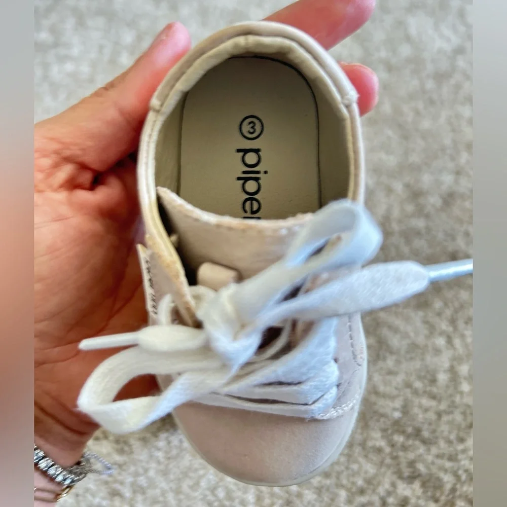 Piper Finn Kids Leather Sneakers Champagne Pink Lace Up Low Top‎ Shoes Size 3